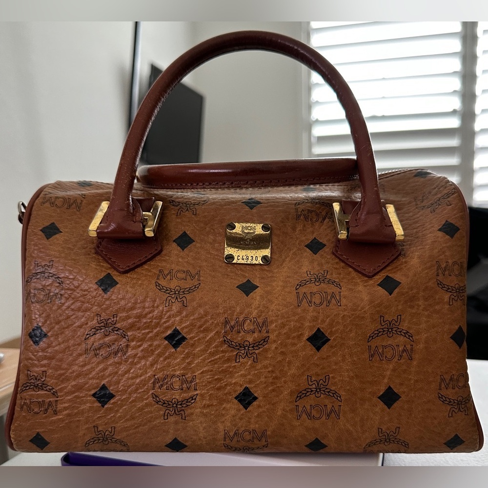 MCM Visetos Leather Boston Bag Authentic - Picture 4 of 4